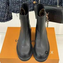 Picture of Louis Vuitton Shoes _SKULVsz35-40JX101112389